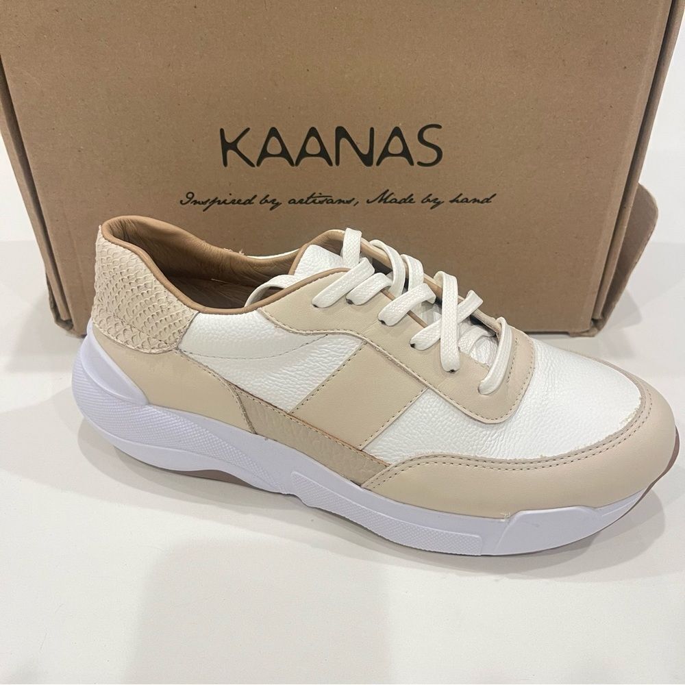 Kaanas Women's Bowery Mixed Leather Runner Sneakers Shoes  NWT size 6 - Picture 5 of 9